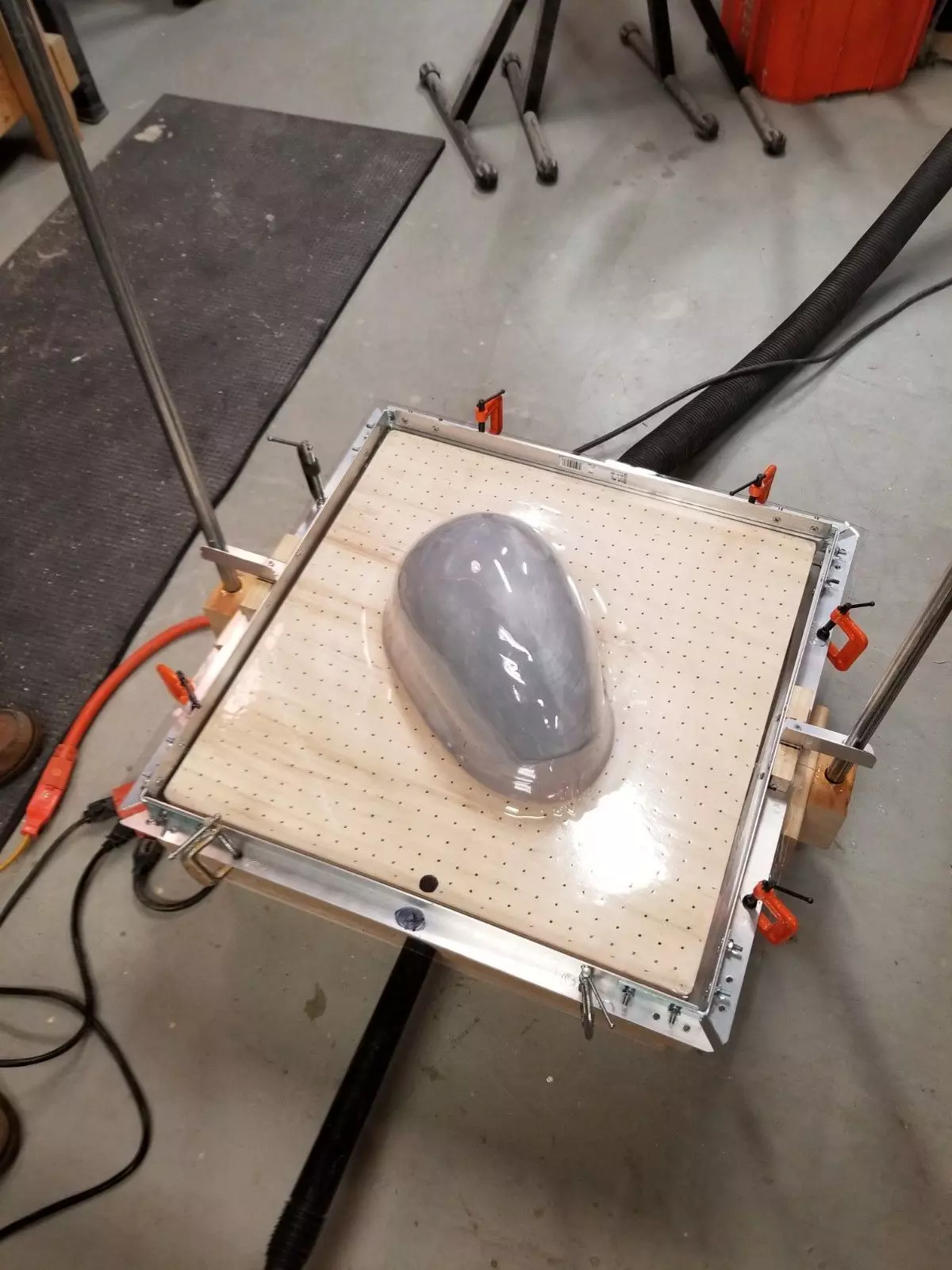 DAFT PUNK GUY HELMET WITH GLOVES ARDUINO 3D print model_3