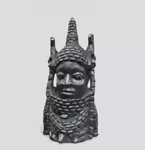 Royal Figure Wooden bust of Oba Esigie