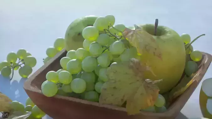 Fruit Bowl - Grapes Leaves Apples Cut Damast Knife Low-poly 3D model