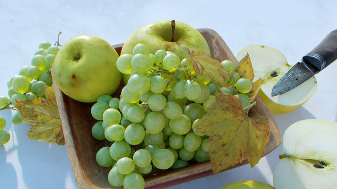 Fruit Bowl - Grapes Leaves Apples Cut Damast Knife Low-poly 3D model 4