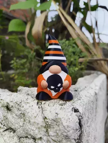 Halloween Special - Gnome Skull