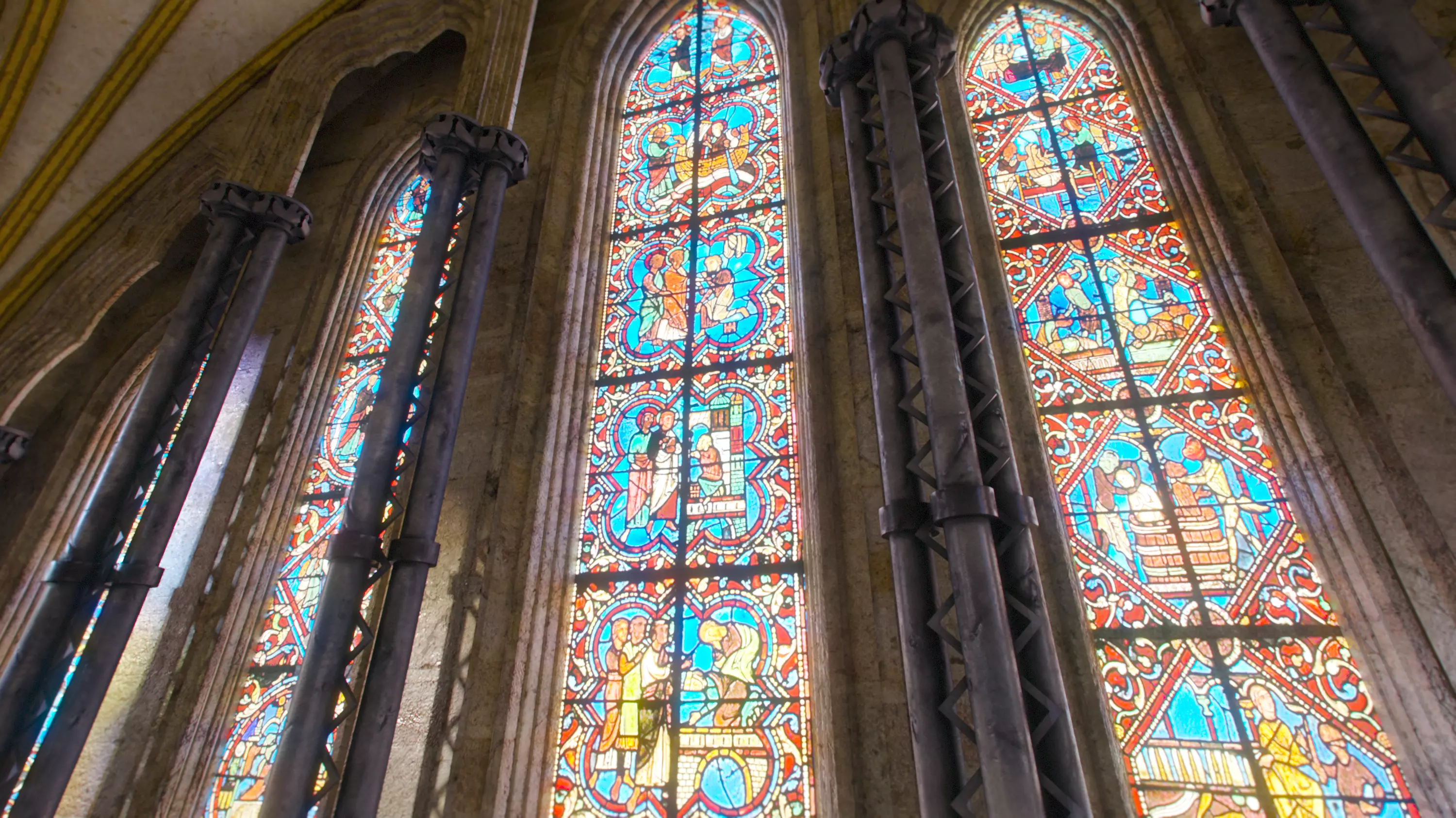 Cathedral FULL Gothic Nave  Low-poly 3D model_30