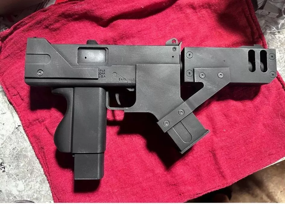 Blade 2 Mac 10 Prop - Wesley Snipes 3D print model_0