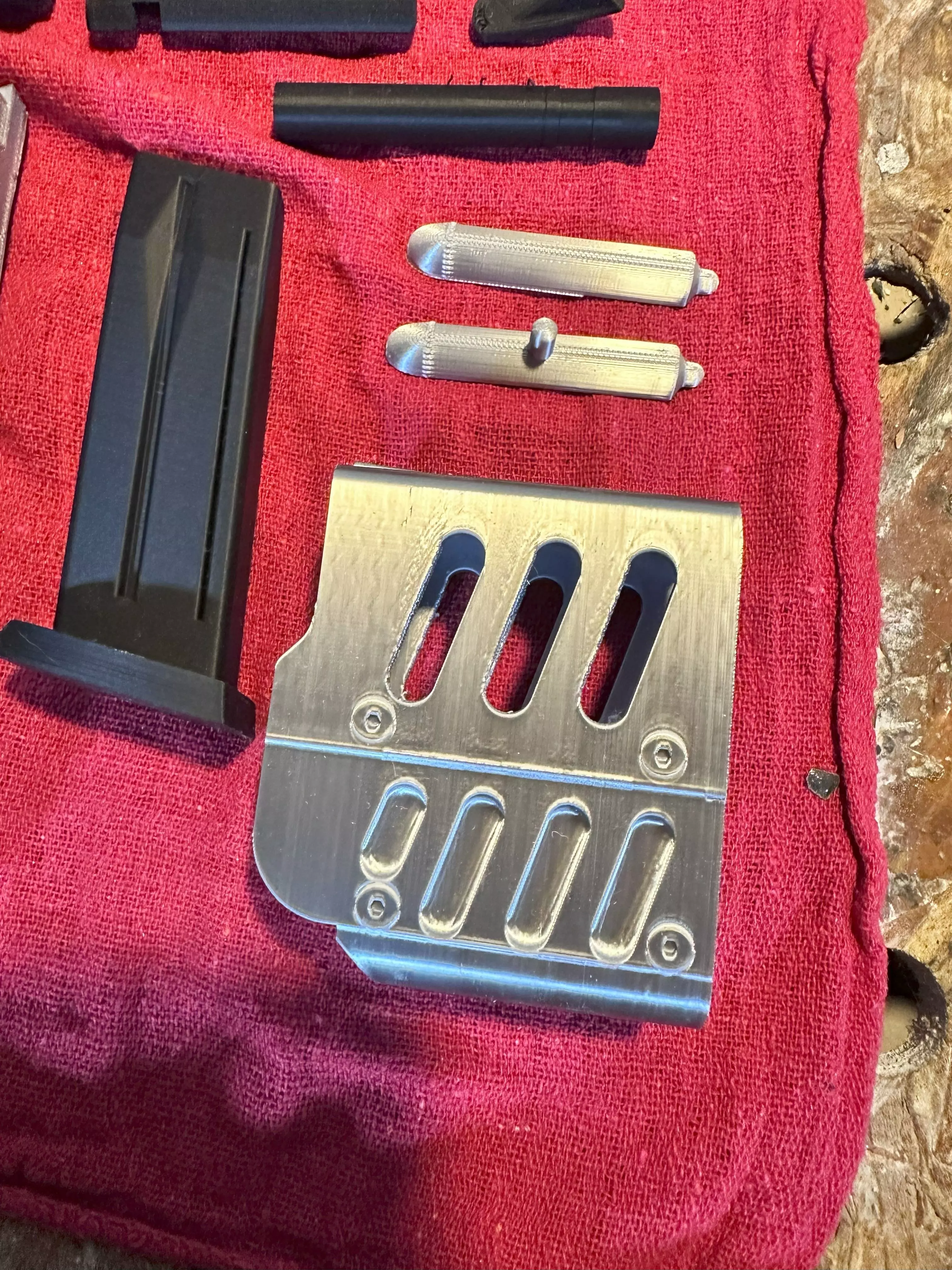 Blade 2 Live Fire USP Match Prop w LAM - Wesley Snipes 3D print model_5