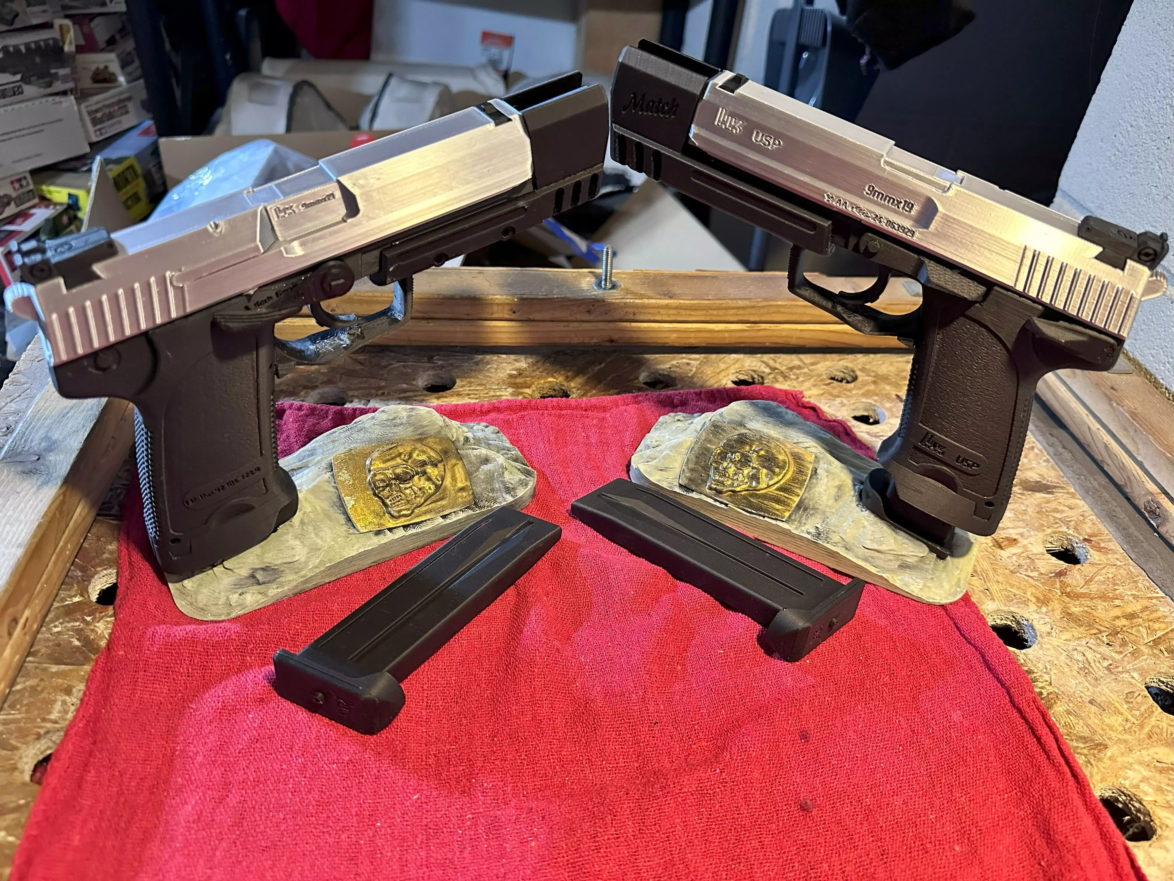 Tomb Raider Lara Croft Match USP Prop Set 3D print model_0