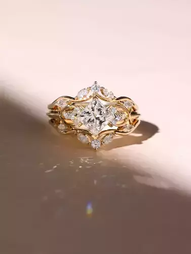 Princess cut  wedding ring 