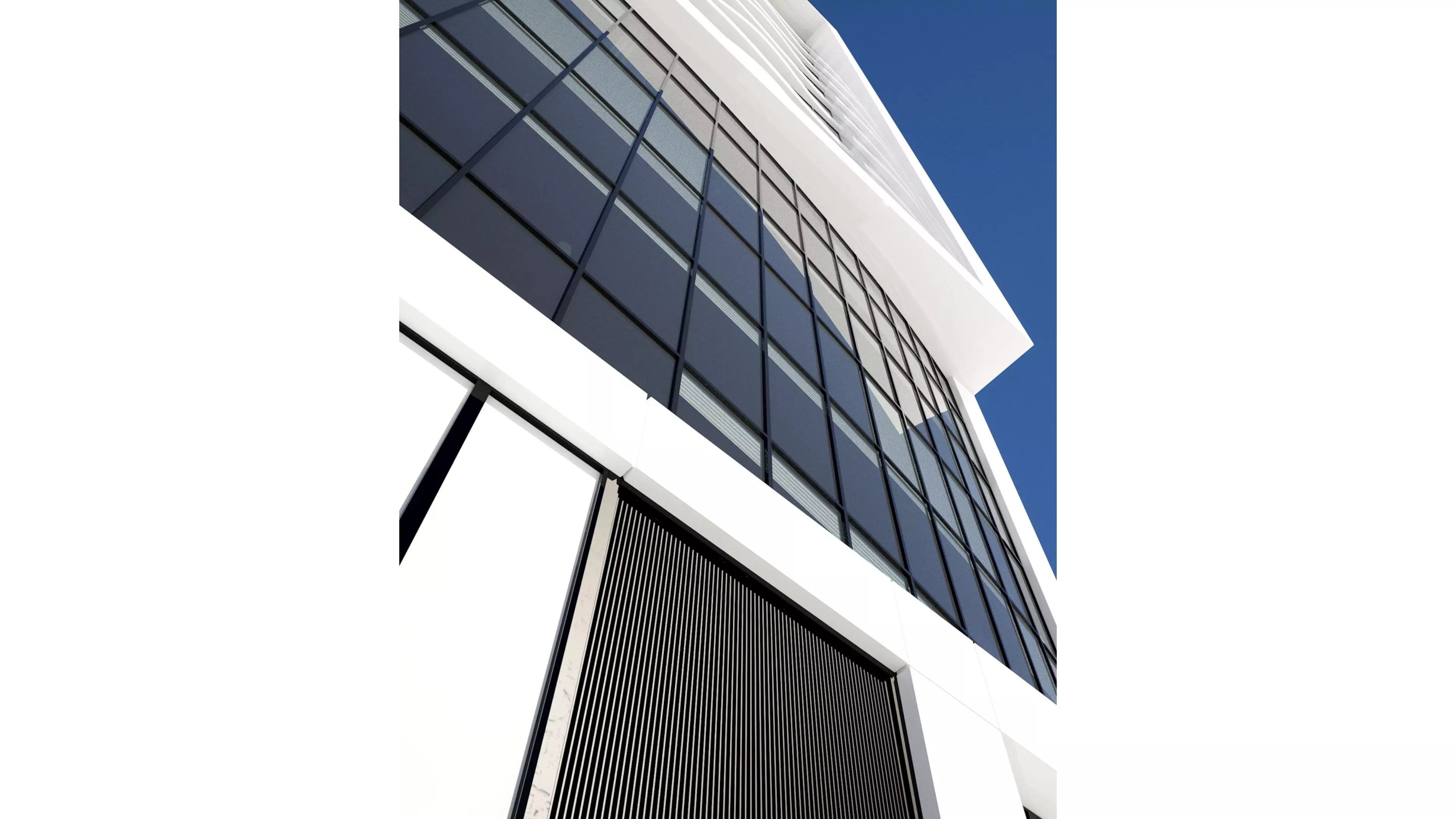 Skyscraper Glasstower 3D model_1