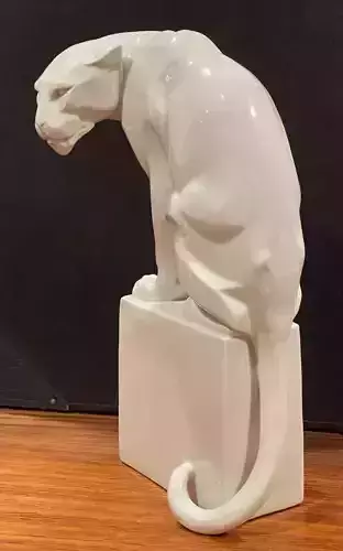 White Porcelain Panther Art Decor Animal Sculpture 3D Low-poly 3D model