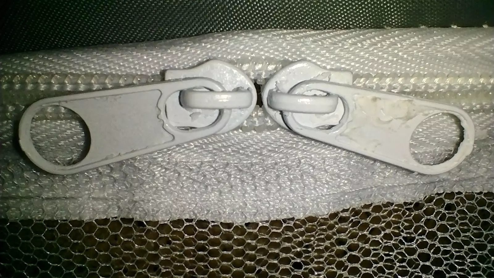 Bedbugs zipper and sliders 3D print model_14