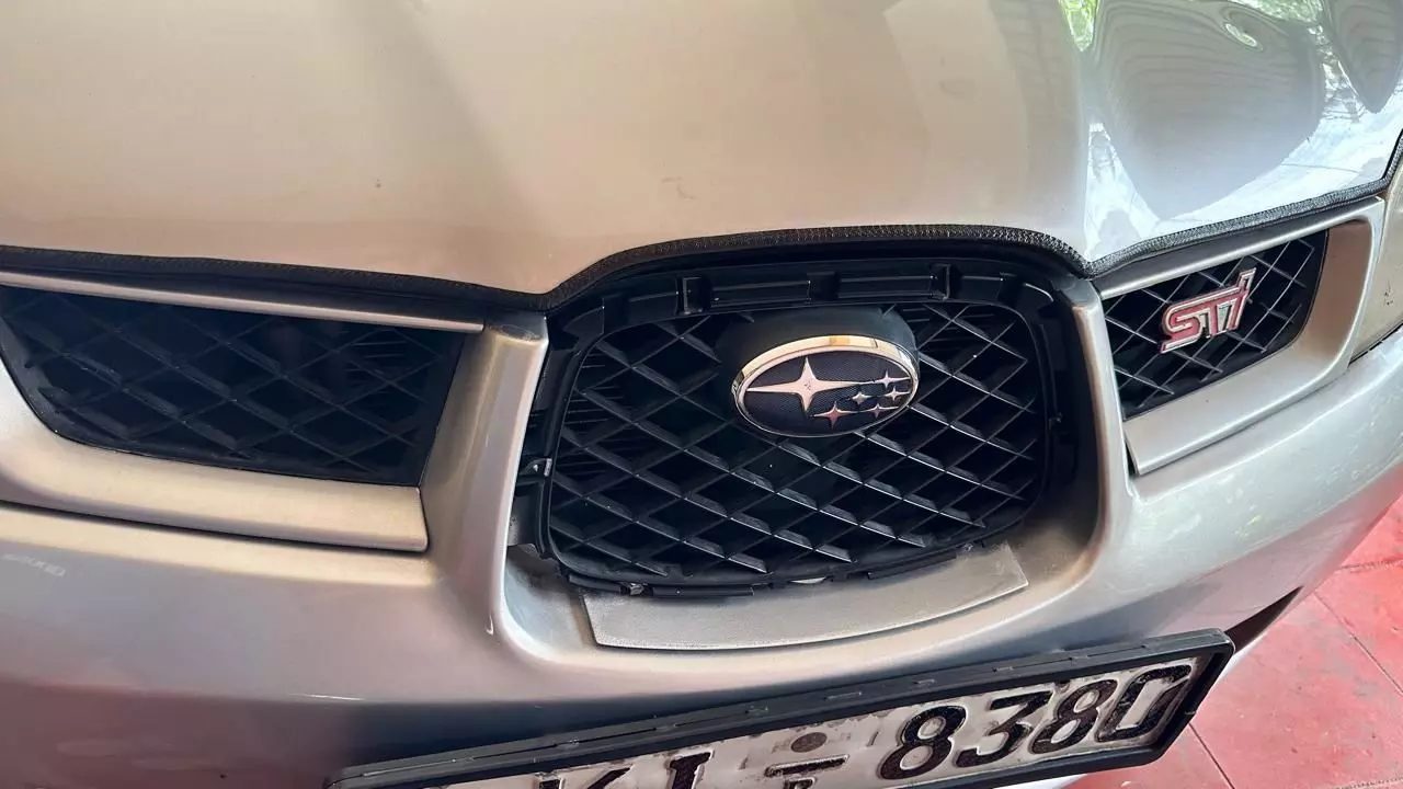 Subaru Impreza front grill surround 3D print model_4