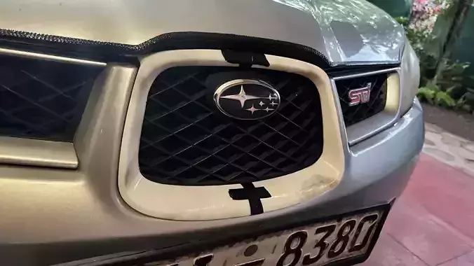 Subaru Impreza front grill surround 3D print model 3