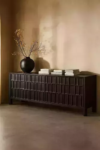 Ezri Media Console 