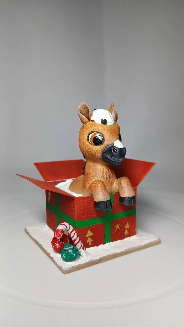 Baby Horse in the box 3D Printable and low-poly Low-poly 3D model_10