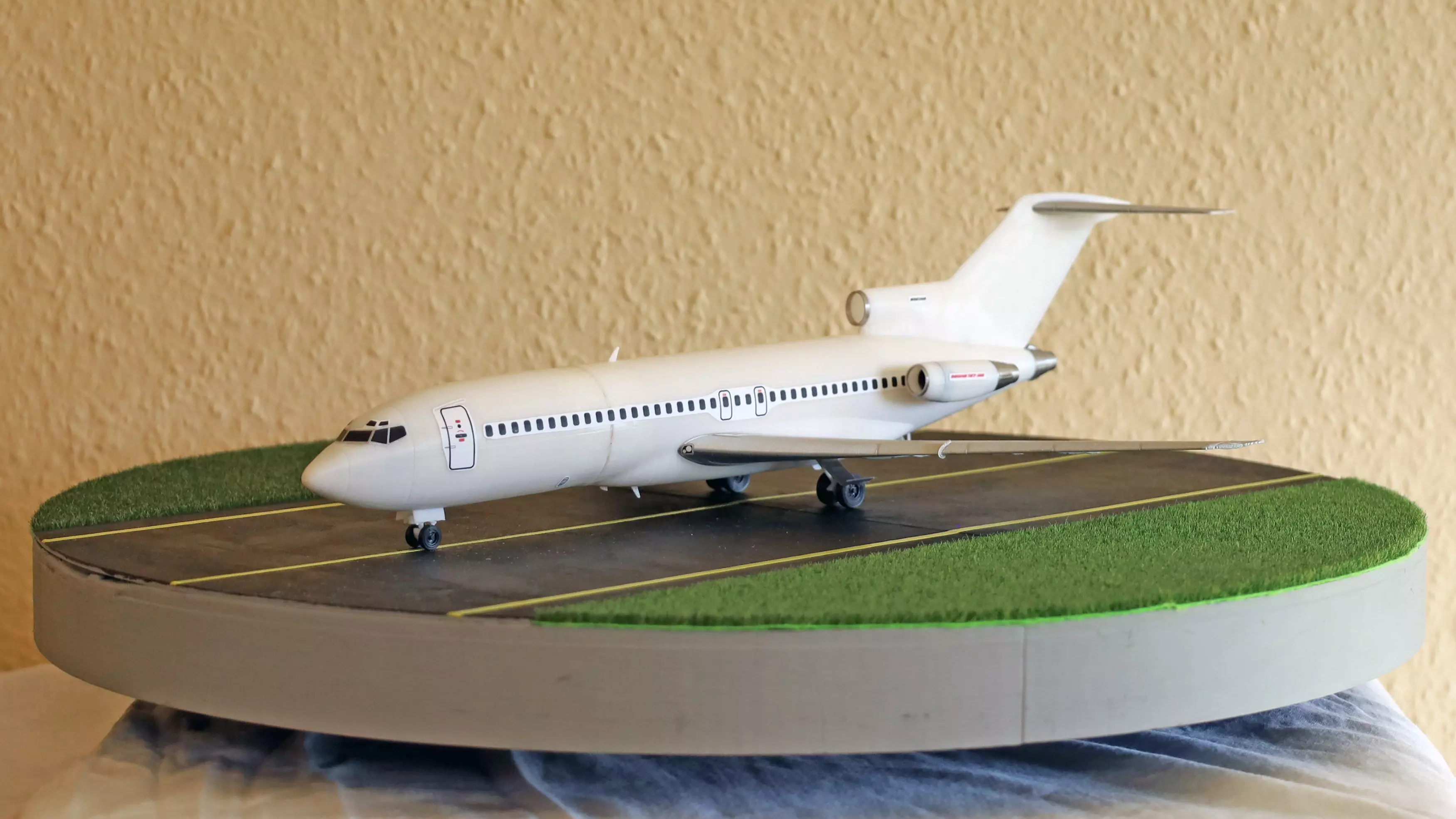 25101 Model kit Boeing 727-100 Down dm 3D print model_11