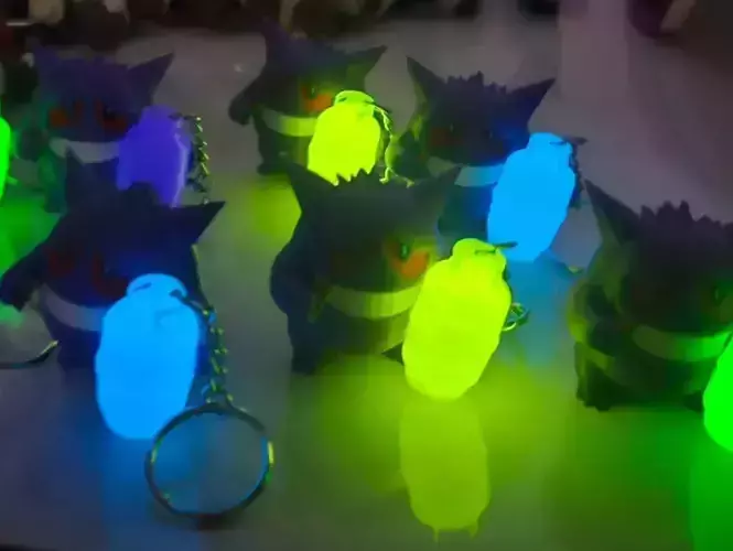 gengar desine bound llavero meme gas