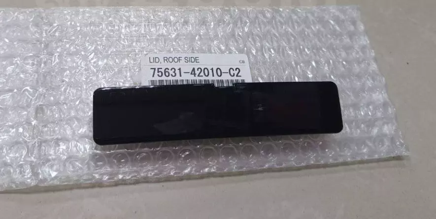 Roof rail plug for Toyota 3D print model_2