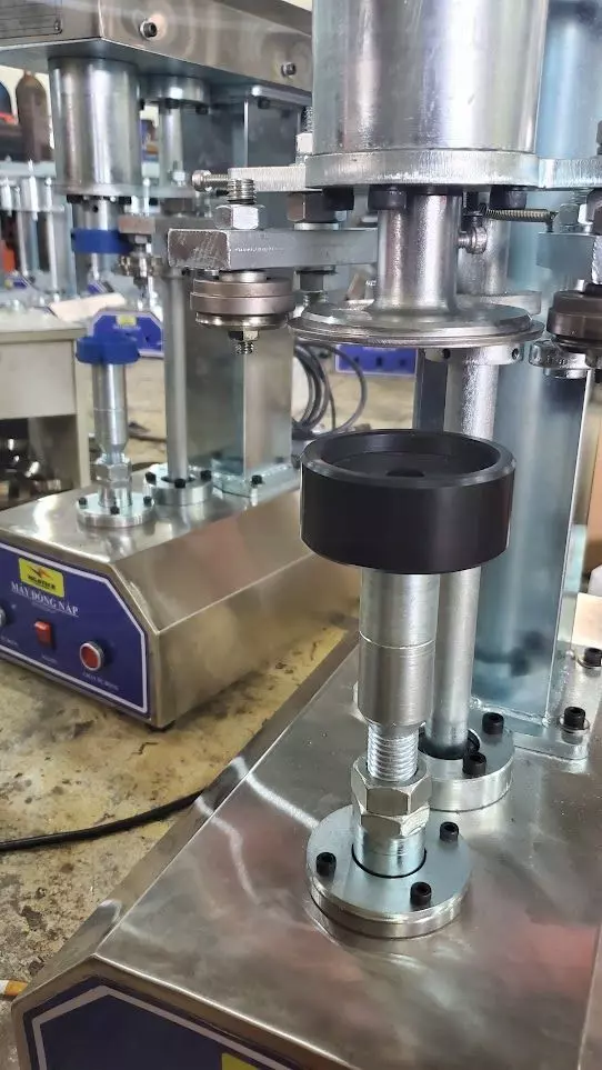 Can Sealing Machine SOLIDWORKS 2018 3D model_10