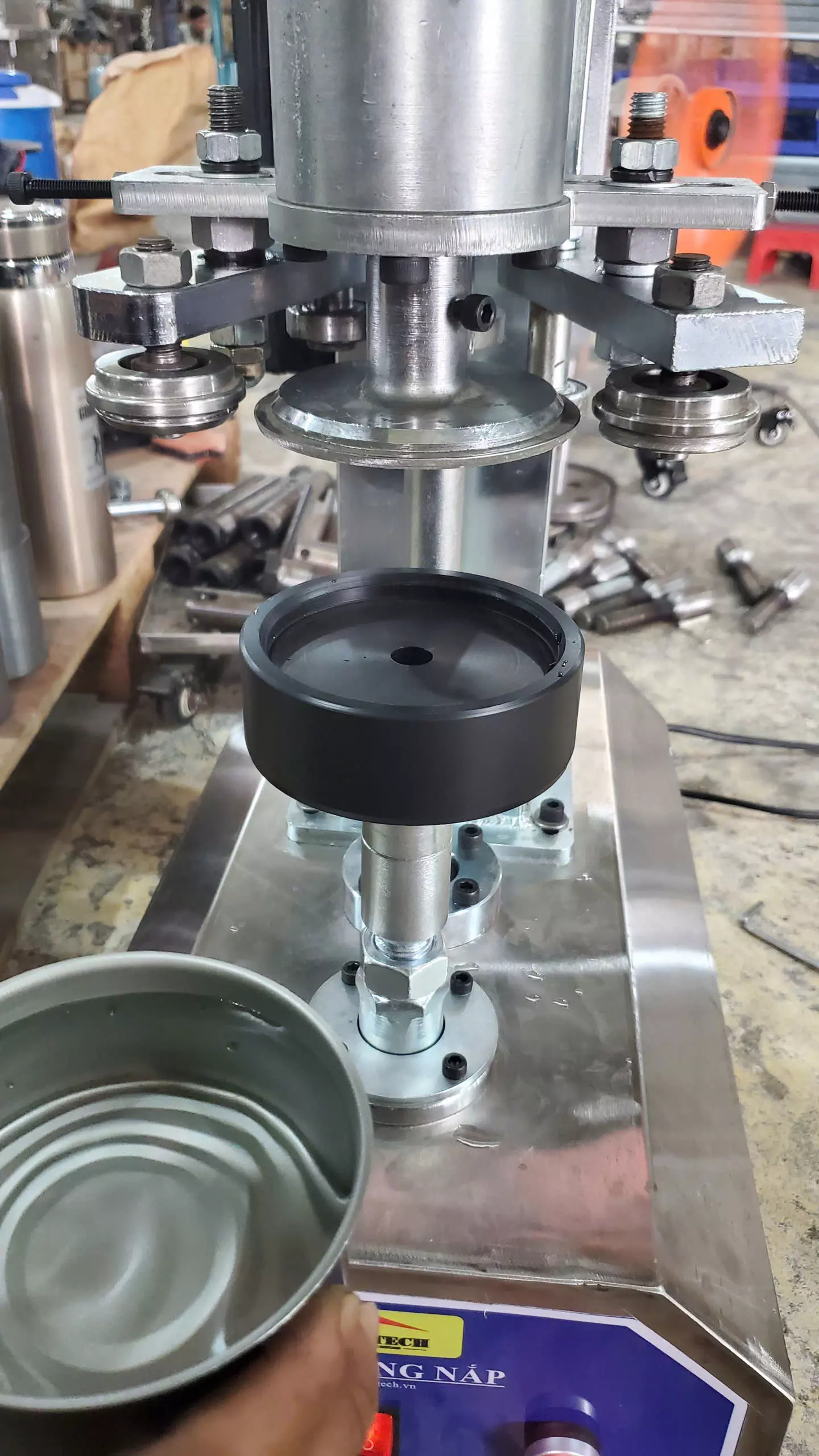 Can Sealing Machine SOLIDWORKS 2018 3D model_15