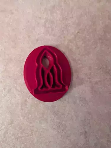 Polymer clay earing cutter