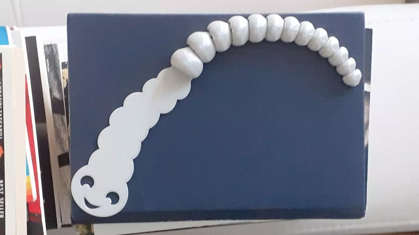 ARTICULATED BOOKMARK - BOOKWORM 3D print model_6