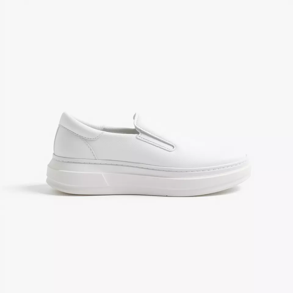 White Minimalist Sneaker model pack Low-poly 3D model_3