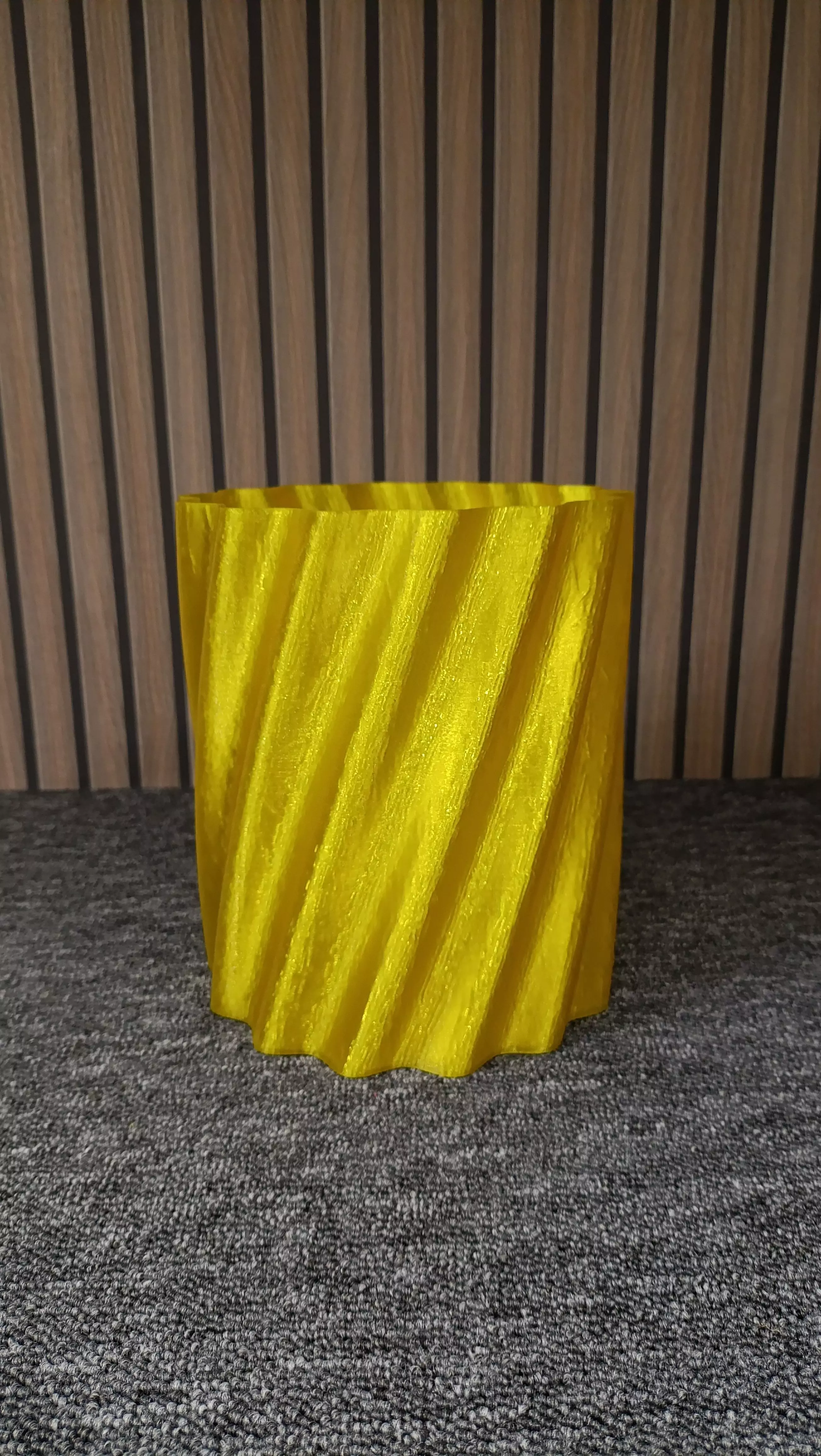 Self Watering Planter 3D Printable STL 3D print model_2