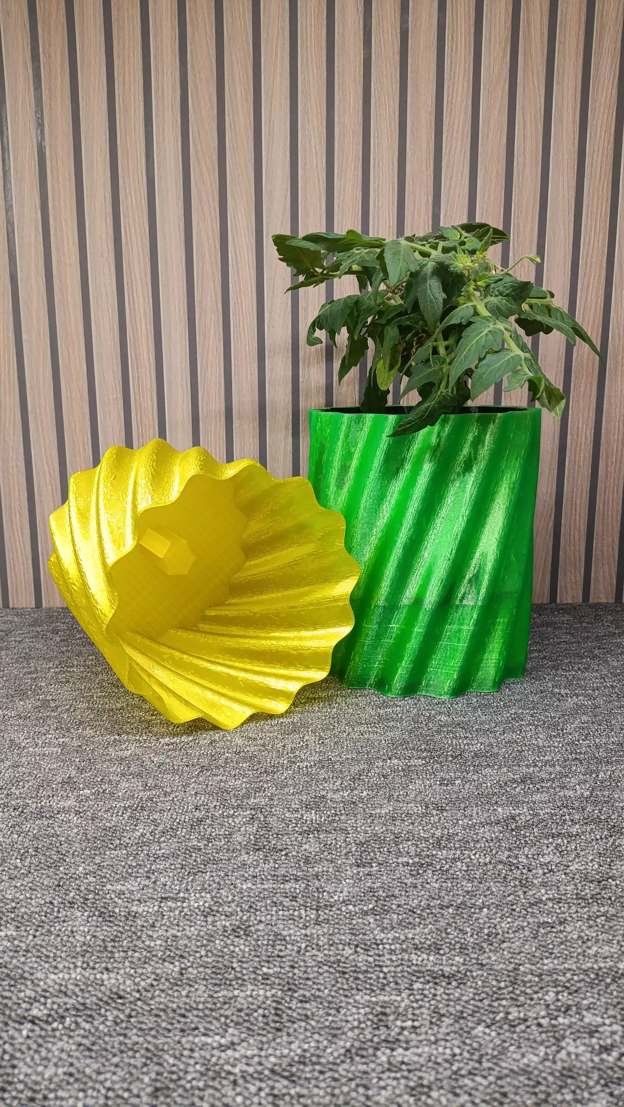 Self Watering Planter 3D Printable STL 3D print model_6