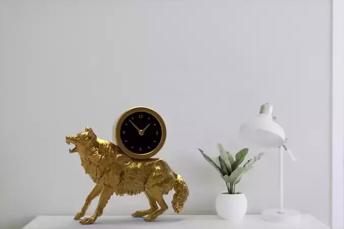 Wolf desk clock