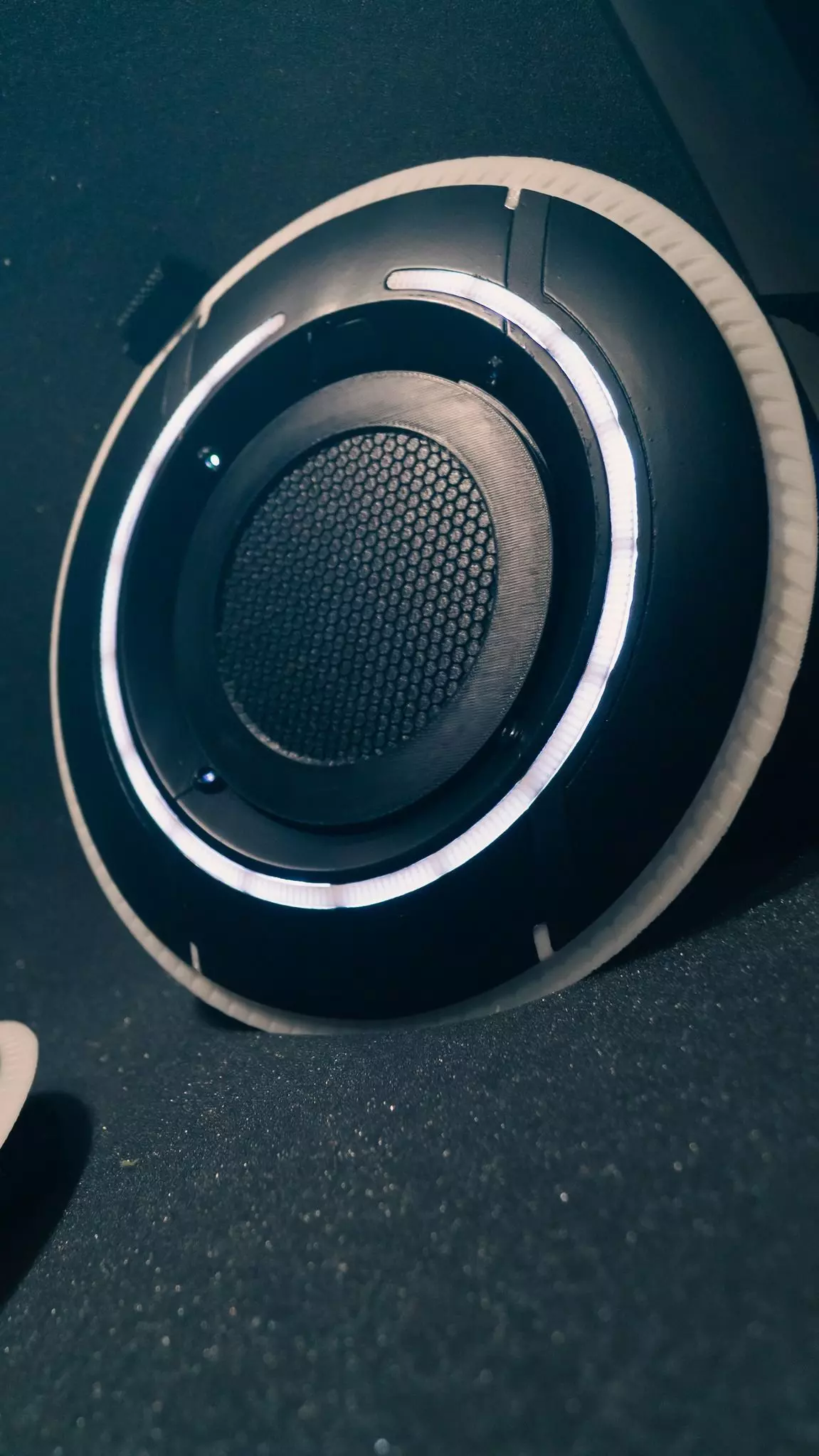 TRON DISK BACK HOLDER 3D print model_1