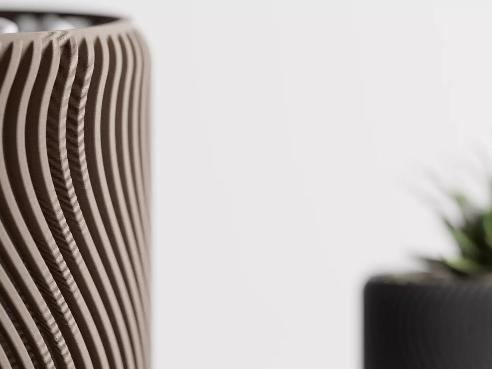 Ripple Twist Flower Pot 3D print model_1