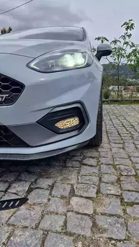 MK8 Fiesta ST Race Style Fog light Armour 