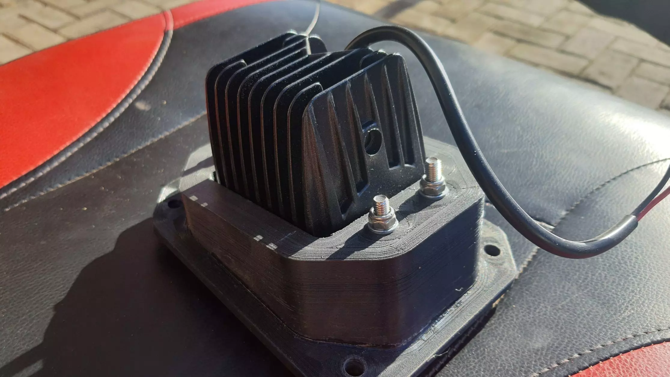 LED Fog light Bumper Housing for 4x4 Offroad vehicles 3D print model_3