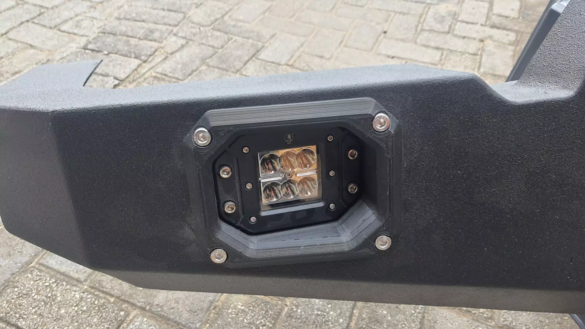 LED Fog light Bumper Housing for 4x4 Offroad vehicles 3D print model_10