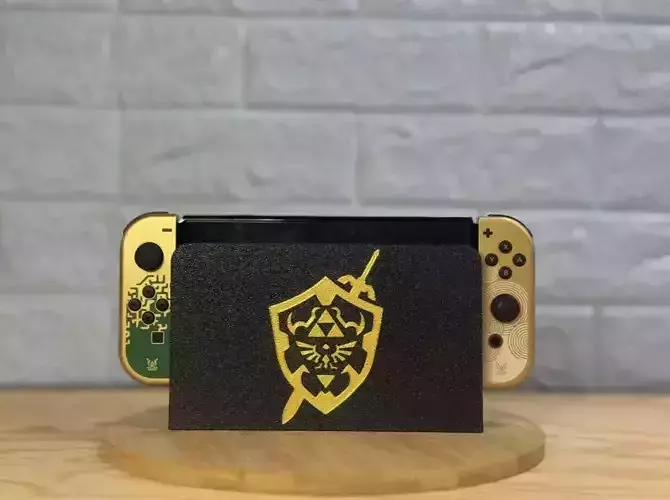 Hylian Shield amd Master Sword Nintendo Switch Oled Dock Cover