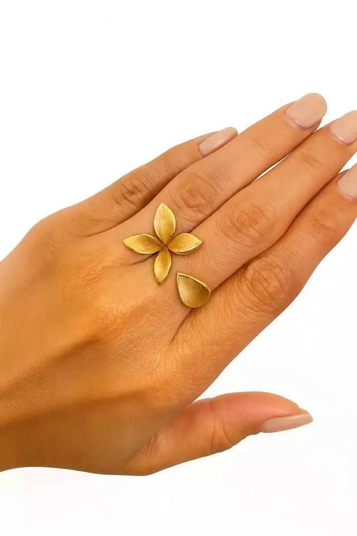 Flower Ring Gold Jewelry Design for 3D printing and Rendering 3D print model_1