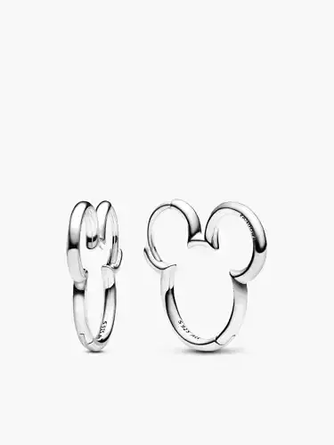 disney rings and small pandent