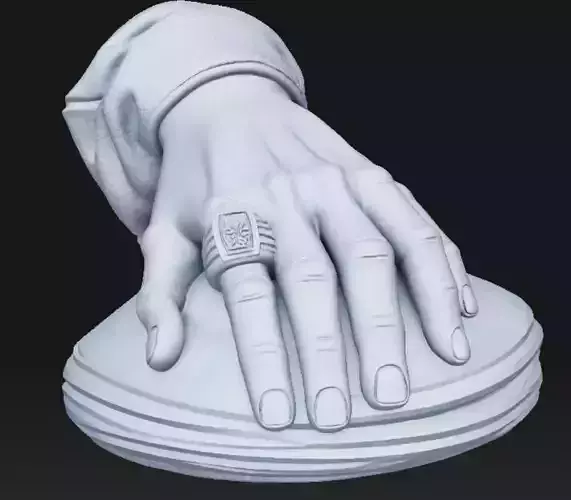 6 finger gangsters hand with ring