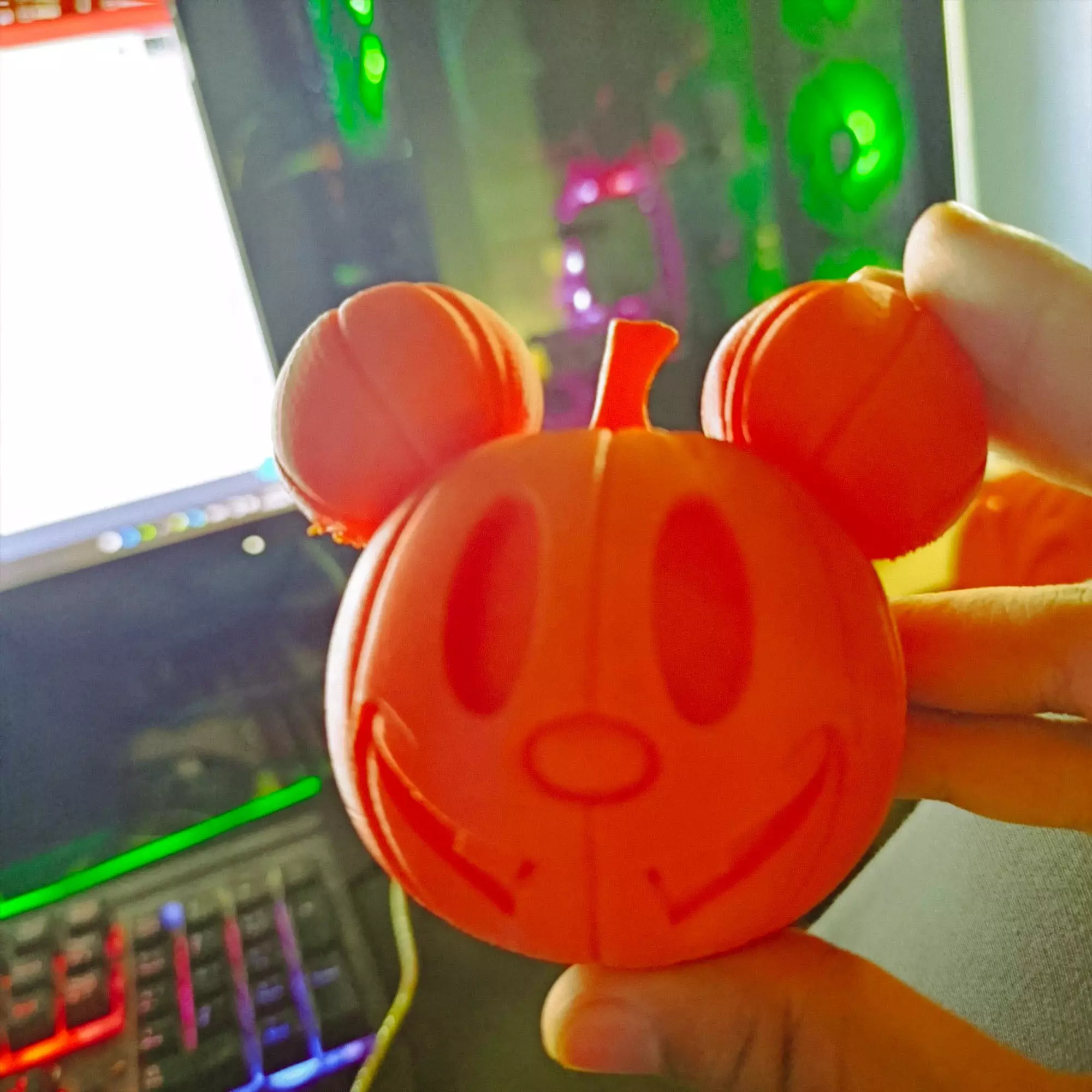 Mickey Halloween Pumpkin Duo Decor and Carved Versions Free 3D print model_3