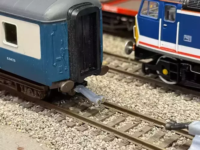 OO HO Magnetic Pipe Couplings for Airfix Models