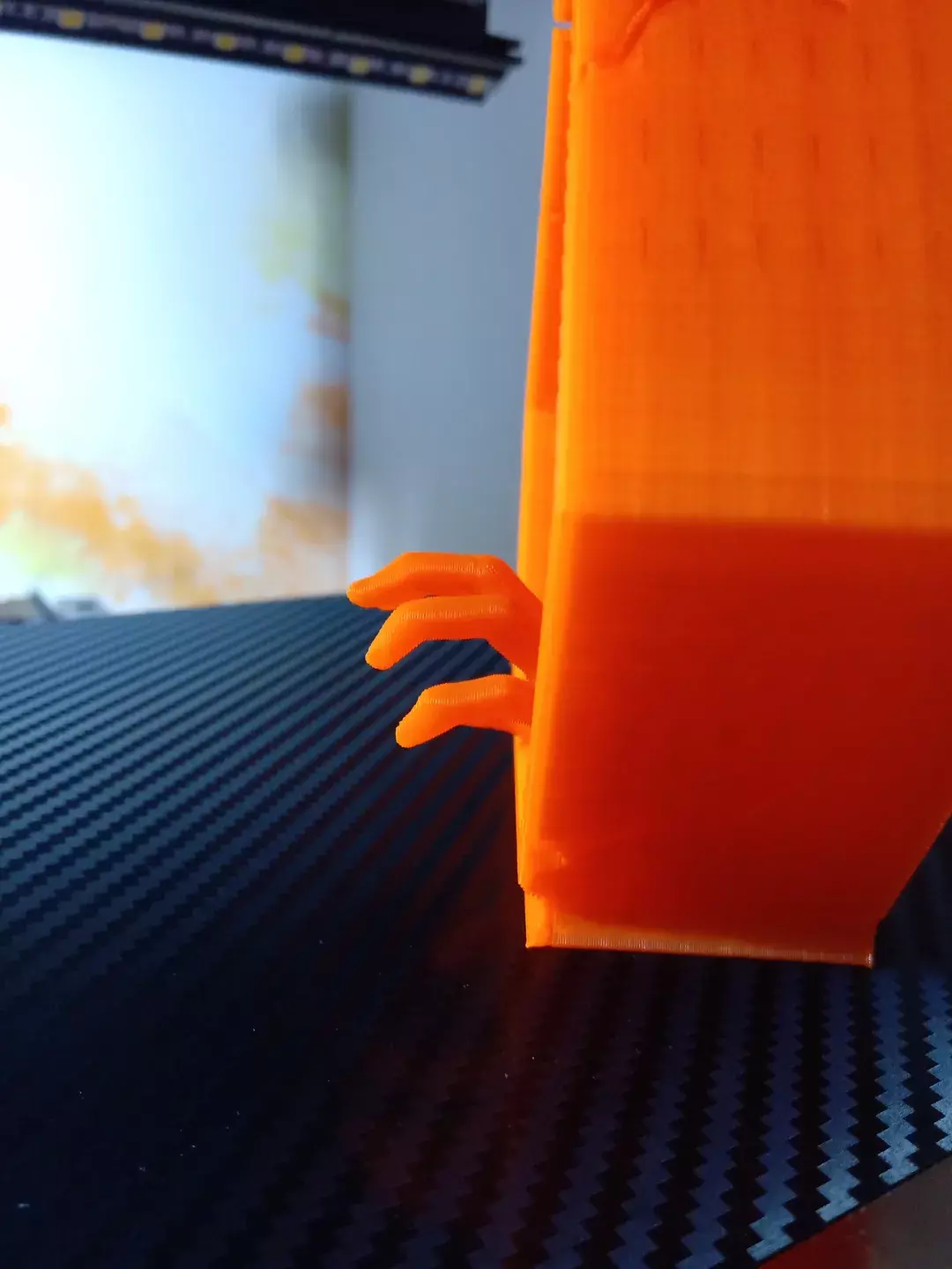 Halloween Skull Hand Optical Illusion STL 3D print model_3