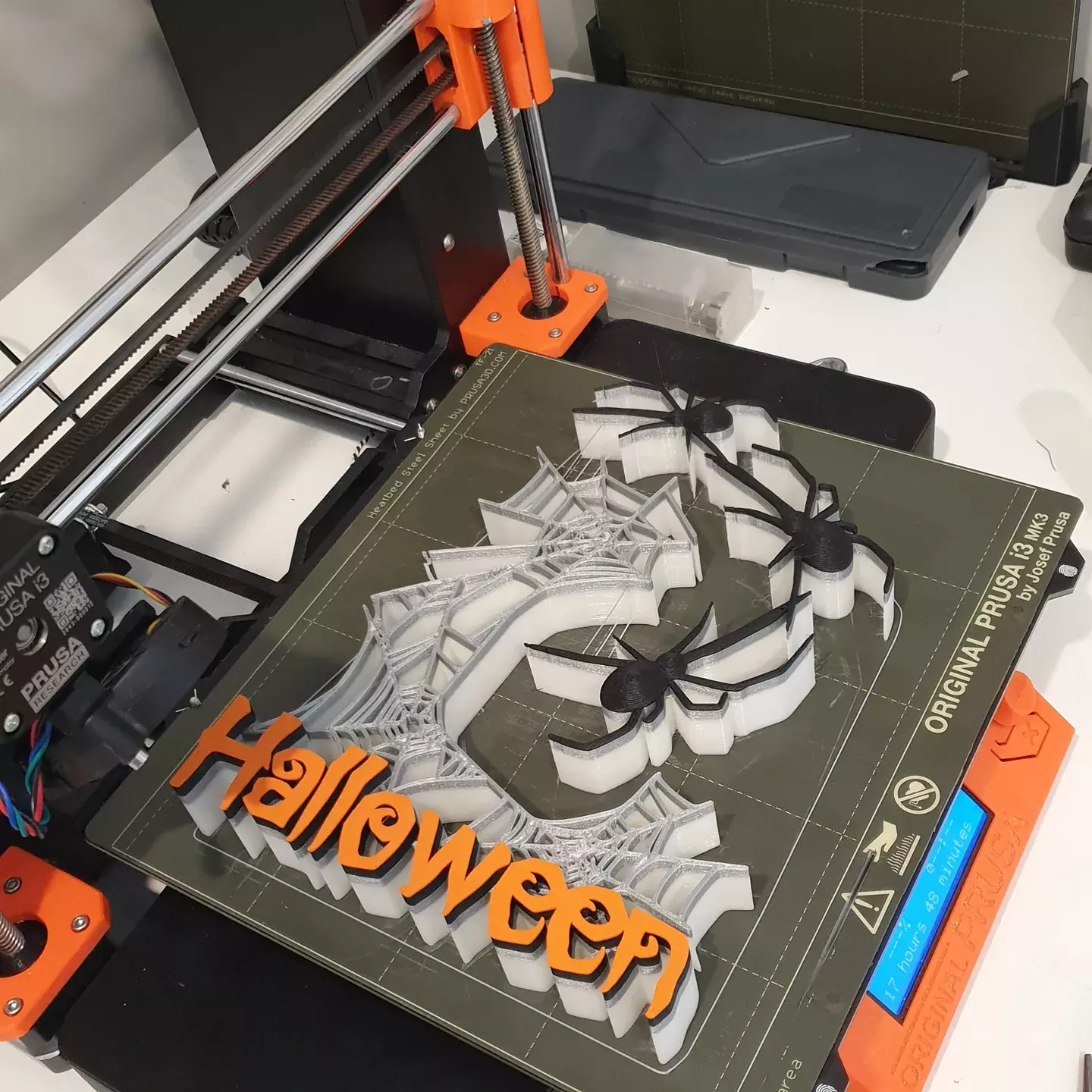 Spider Web Halloween Sign 3D print model_1