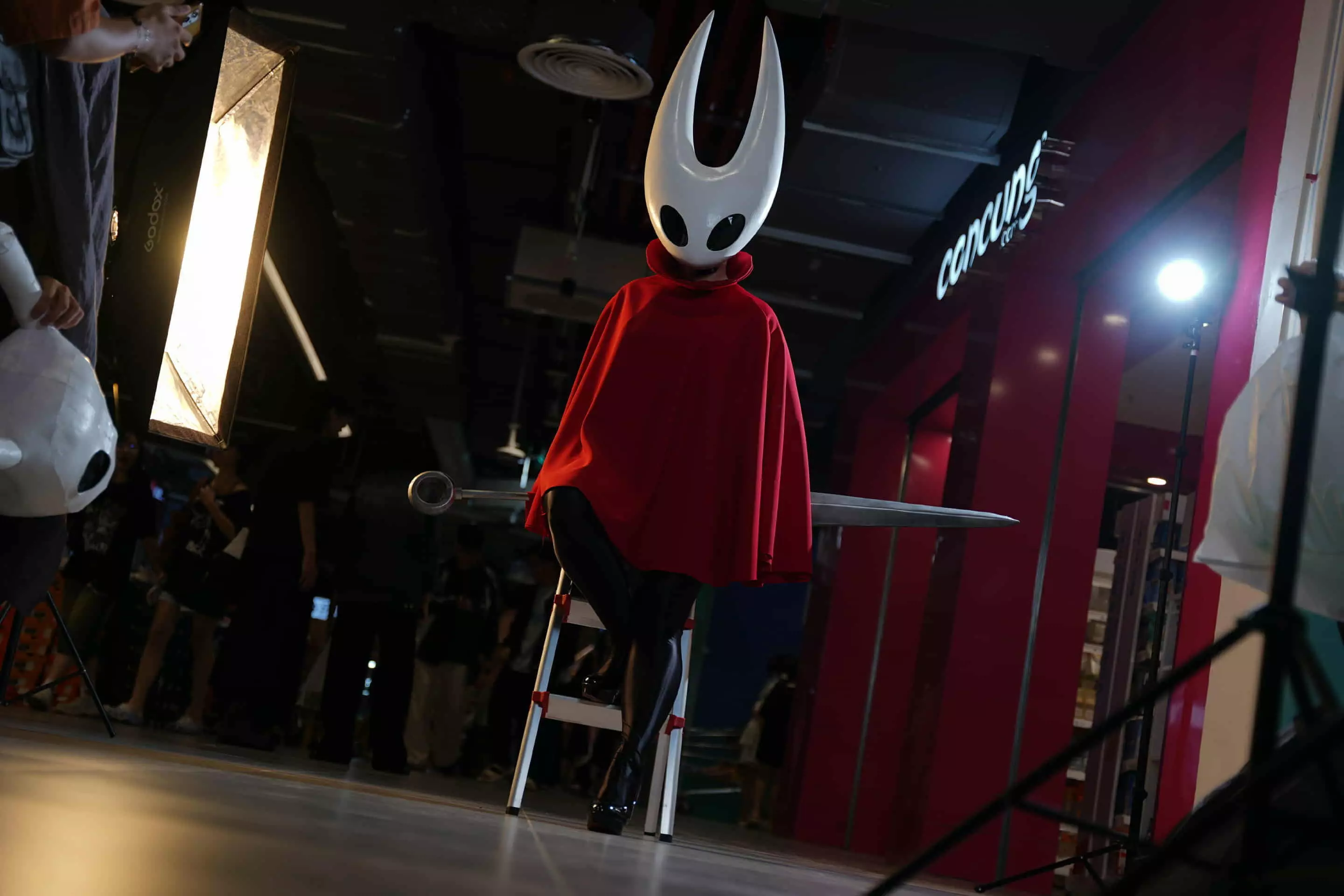 HORNET MASK HELMET  HOLLOW KNIGHT SILKSONG PROP COSPLAY 3D print model_1