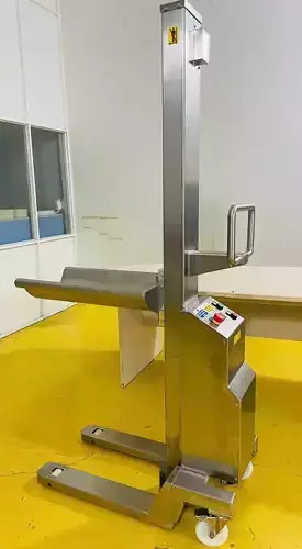 The Roll Lifting is available in STEP file format