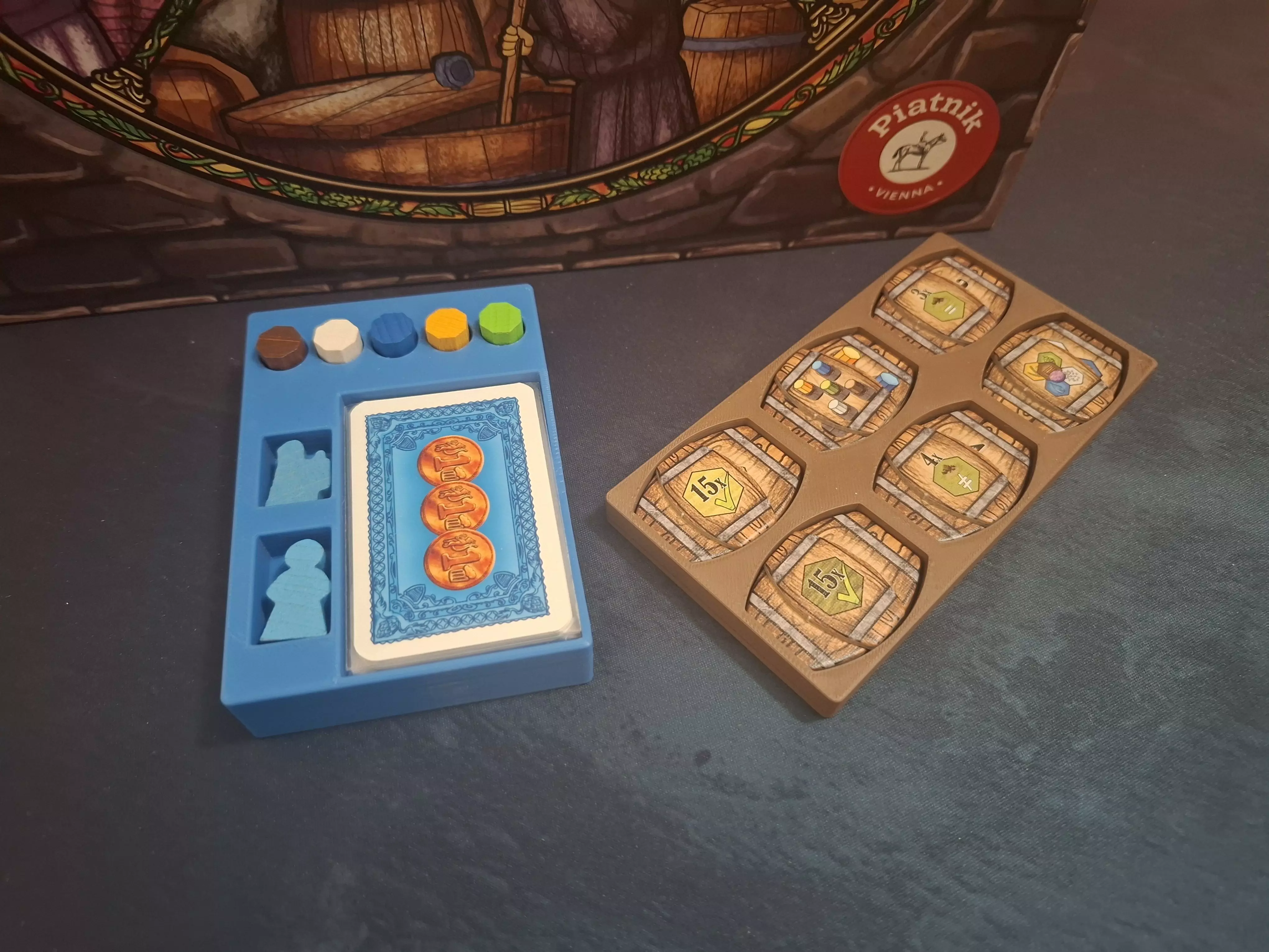 Heaven and Ale insert - Compatible with sleeved cards 3D print model_1