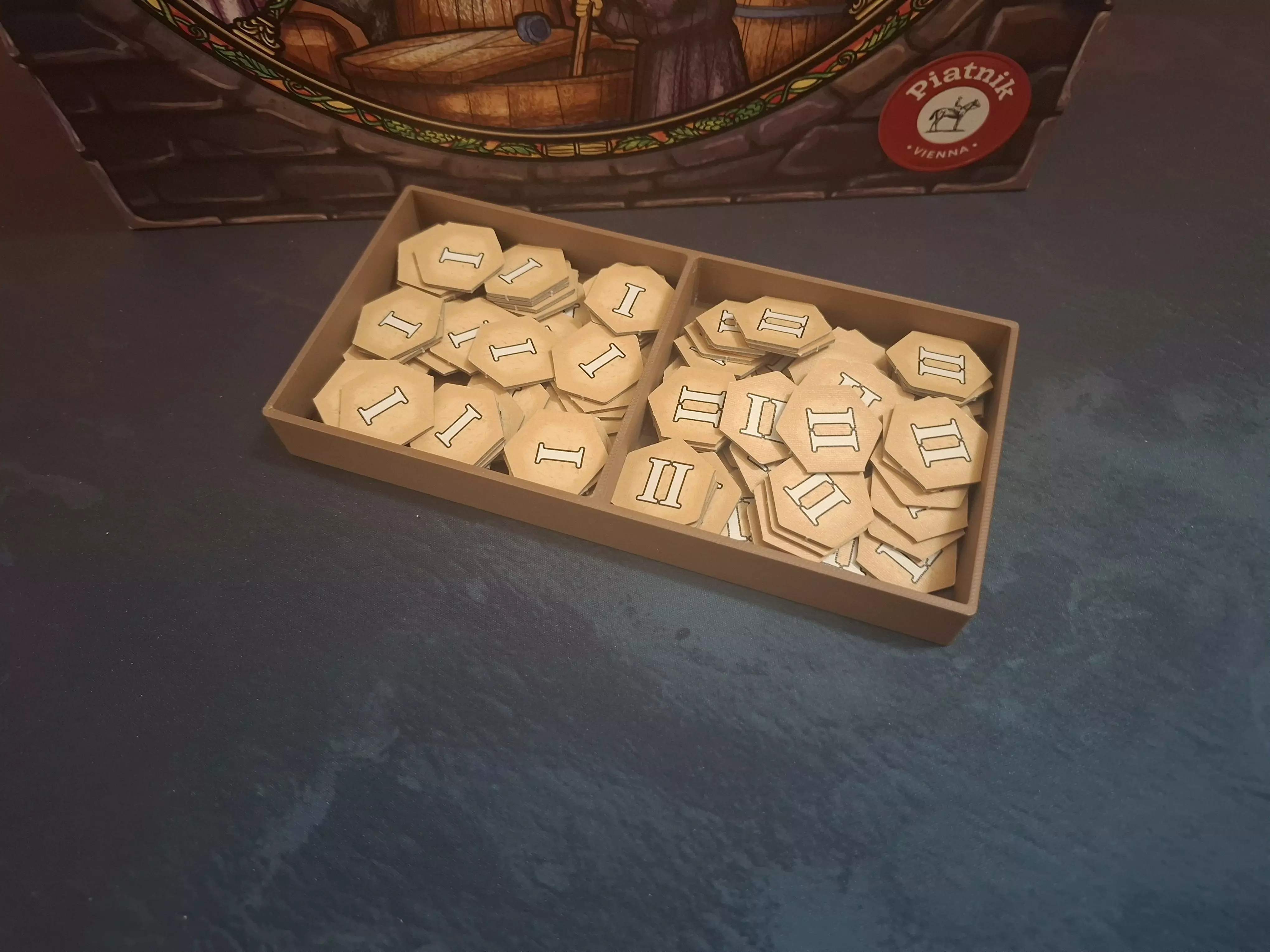 Heaven and Ale insert - Compatible with sleeved cards 3D print model_4