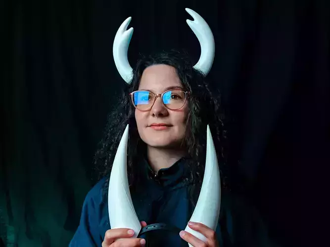 Hornet and Ghost Cosplay Horns - Hollow Knight 3D print model