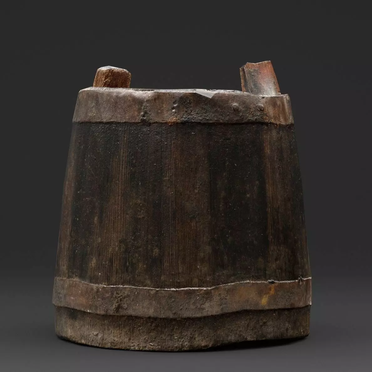 Wooden Bucket Low-poly 3D model_5