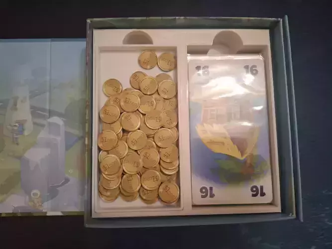 For Sale  insert - Compatible with sleeved cards