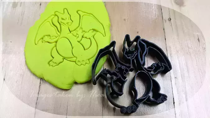 Pokemon Charizard cookie cutter