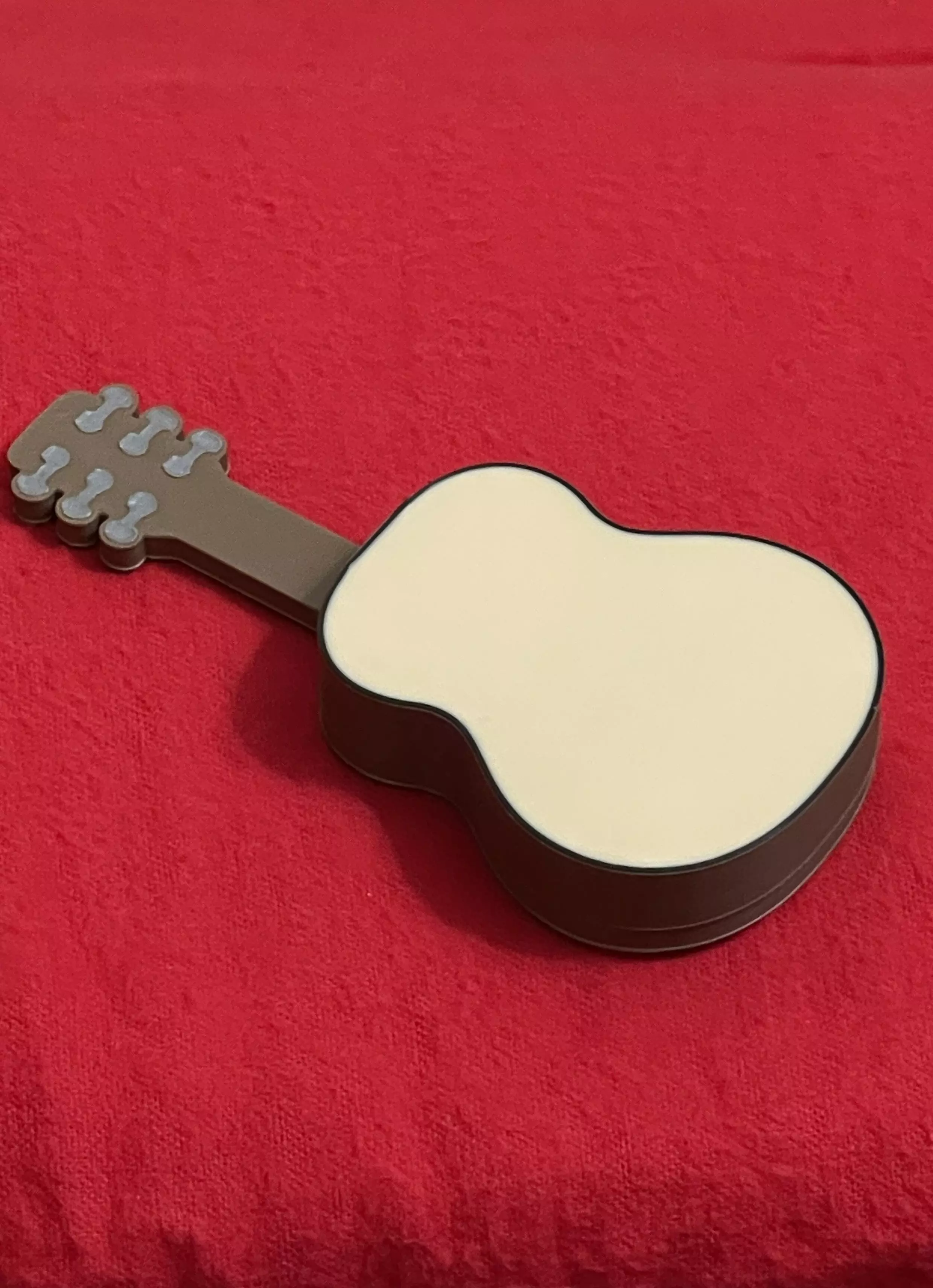 Mini Guitar Pick Holder with Magnetic Closure 3D print model_6